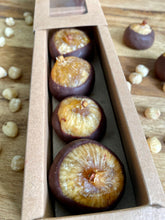 Load image into Gallery viewer, Figs filled with hazelnut chocolate paste
